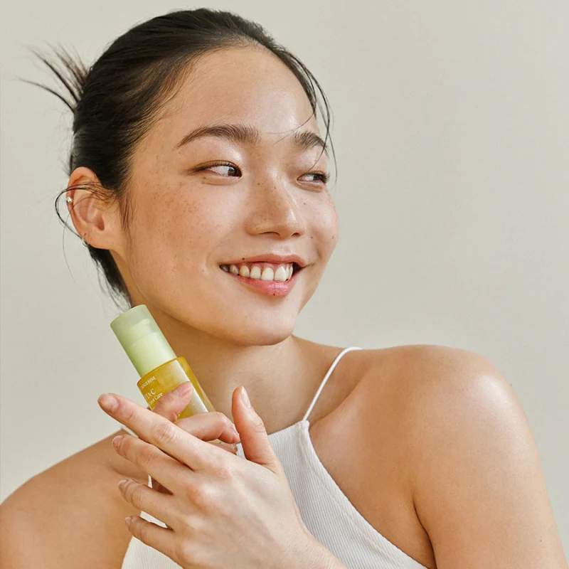 GOODAL Green Tangerine Vita C Dark Spot Care Serum 40ml - Image 4