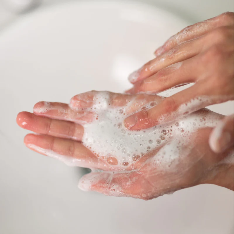 MAKE P:REM Safe Me. Relief Moisture Cleansing Foam 250ml - Image 2