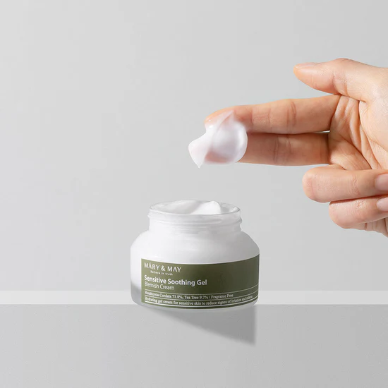MARY & MAY Sensitive Soothing Gel Blemish Cream 70g - Image 3