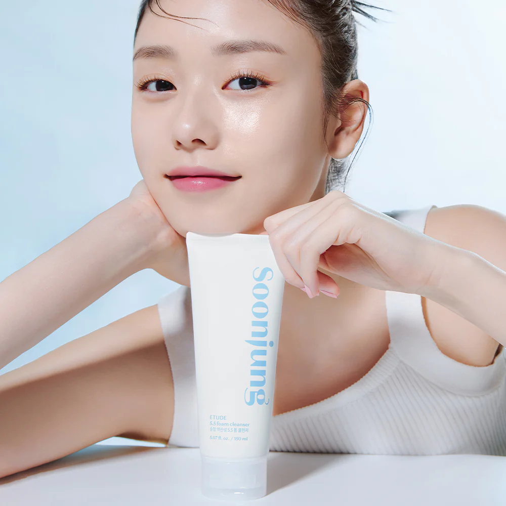 ETUDE Soon Jung 5.5 Foam Cleanser 150ml - Image 3