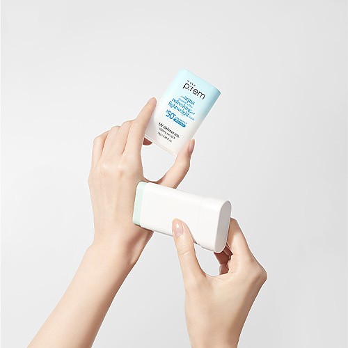 MAKE P:REM Uv Defense Me. Watery Sun Stick - Image 2