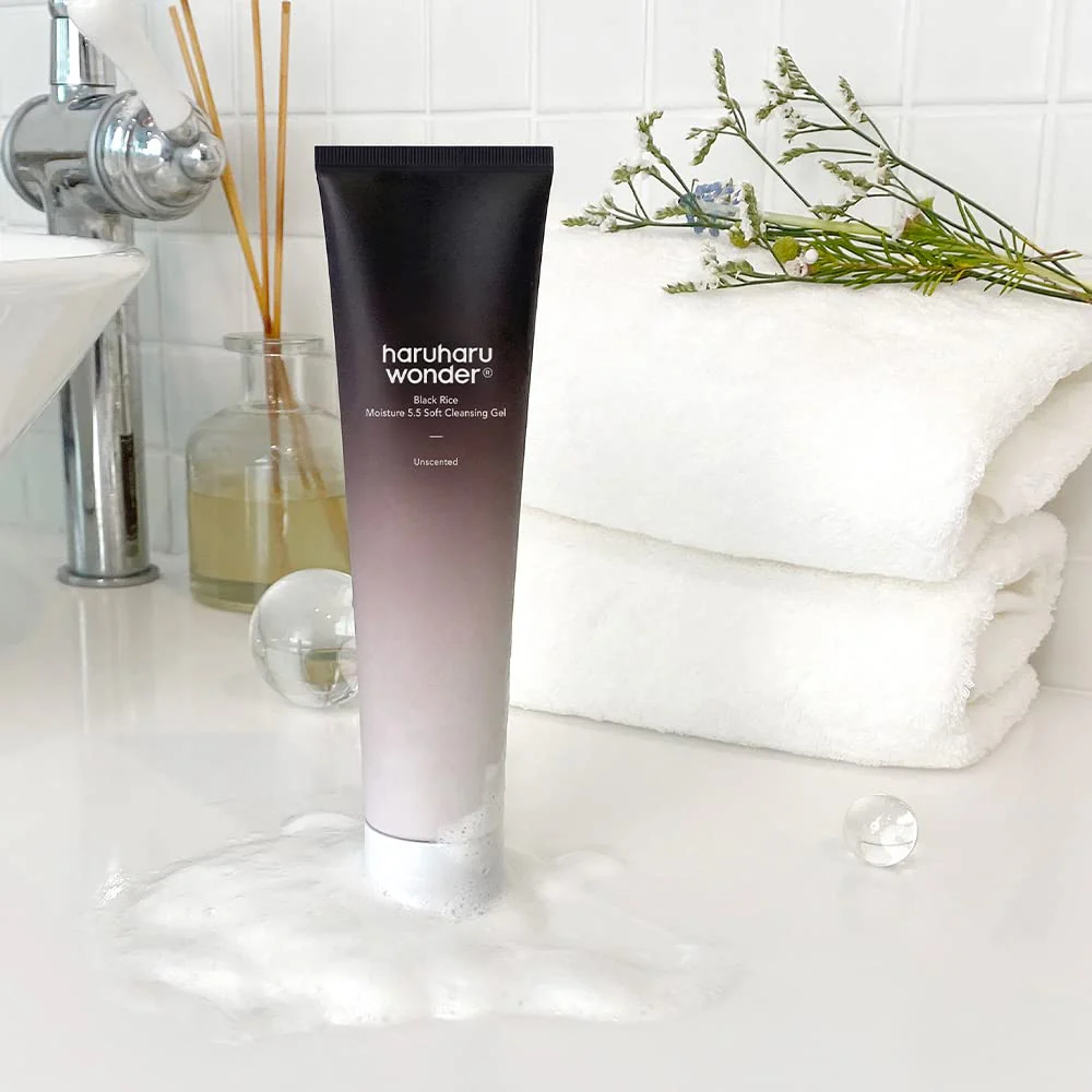 HARUHARU WONDER Black Rice Moisture 5.5 Soft Cleansing Gel (Unscented) 100ml - Image 5