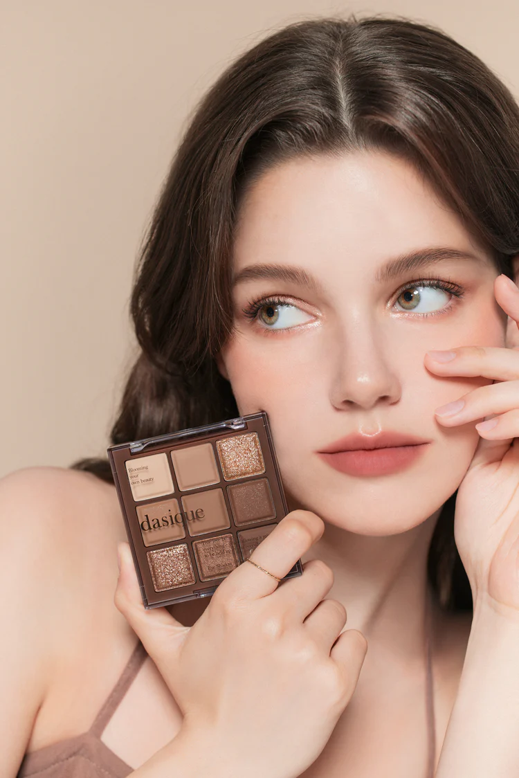 DASIQUE Shadow Palette #11 Chocolate Fudge - Image 4