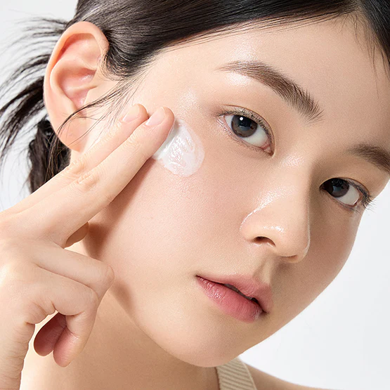 FULLY Rice Ceramide Moisture Sun Cream Spf50+ PA++++ 50ml - Image 5